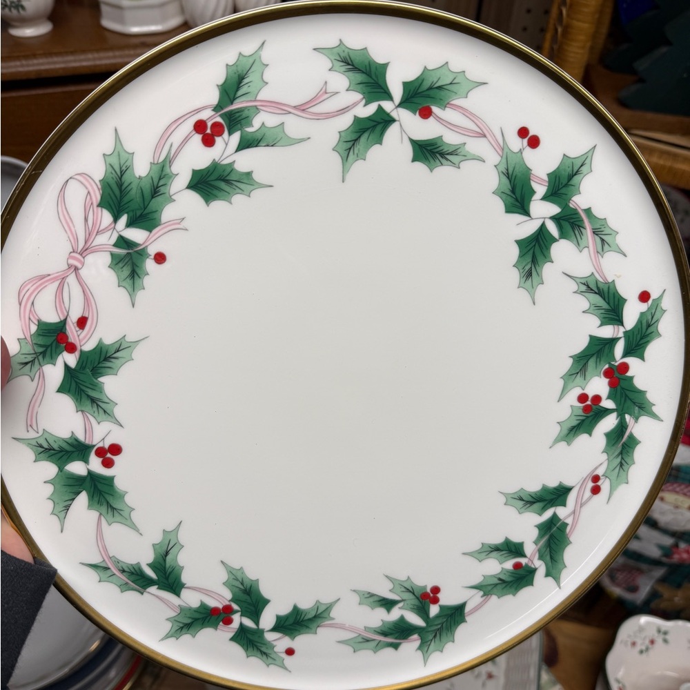 Mikasa Holly Berry Cake Plate with Spatula